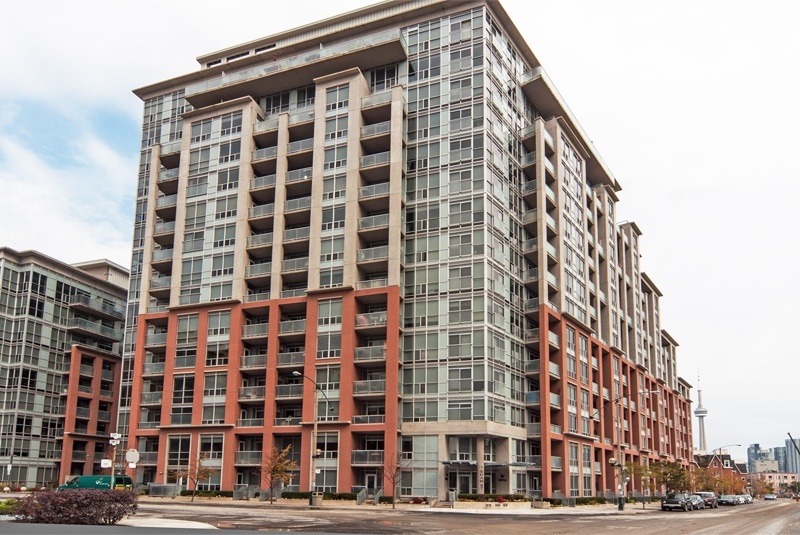 1 Shaw Street DNA Condos building DNA 1