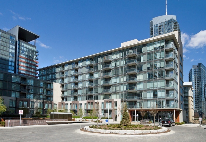15 Brunel Court condo building