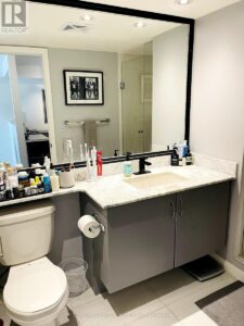 73B-75-east-liberty-st-bathroom view
