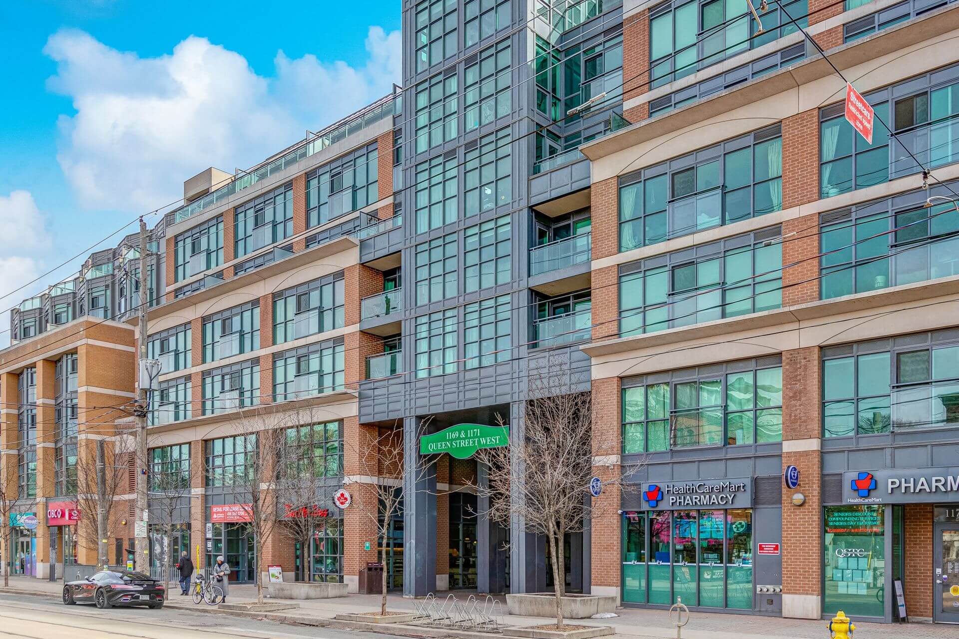 1169 & 1171 Queen St W Bohemian Embassy soft Lofts Building