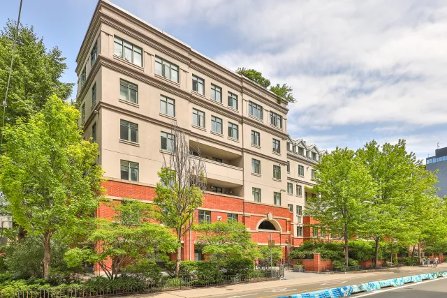 Cityscape Terrace 500 Richmond St W condo exterior