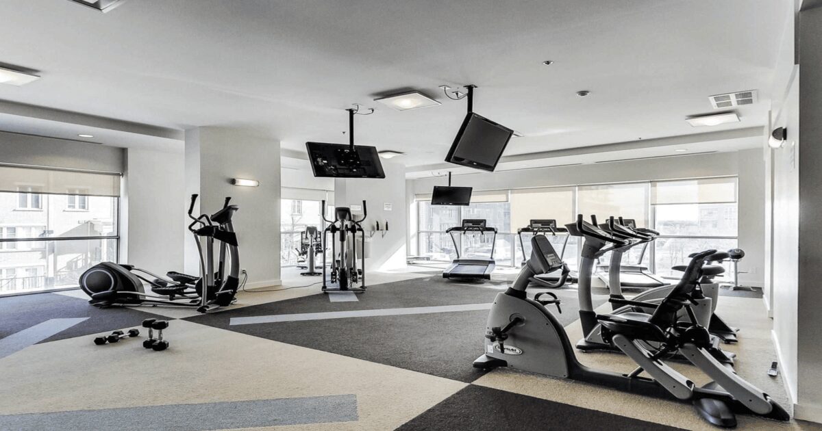 Vibe Condos in. Liberty Village Gym