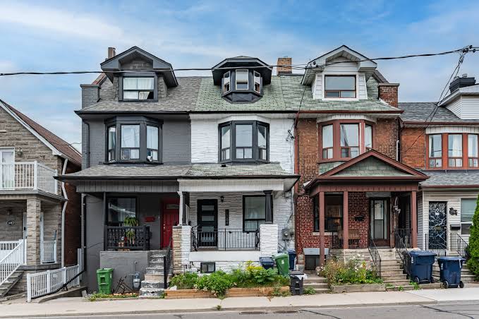 Is Ossington Toronto the Best Neighbourhood for Patio Season? Top 4 Reasons 3 Ossington Toronto Homes for Sale