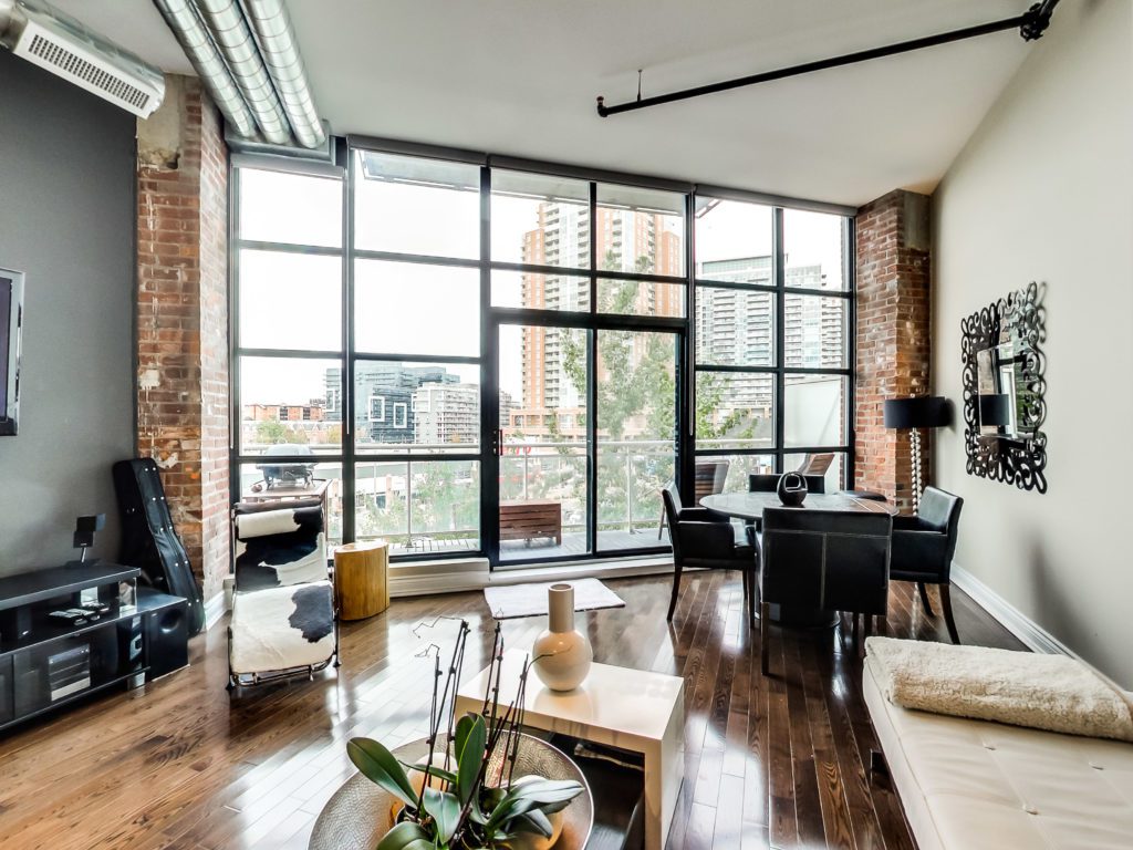 Queen West Toronto - The Best Neighbourhood for Loft Lovers 2 Queen West Loft Interior view