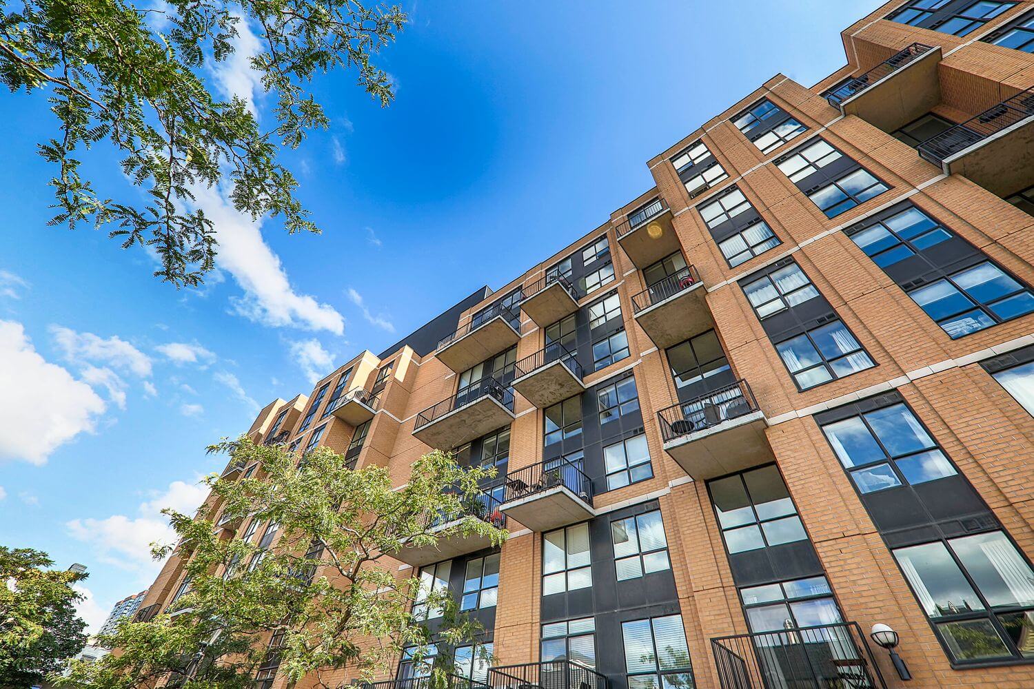 The Kings Lofts 800 King St W building exterior