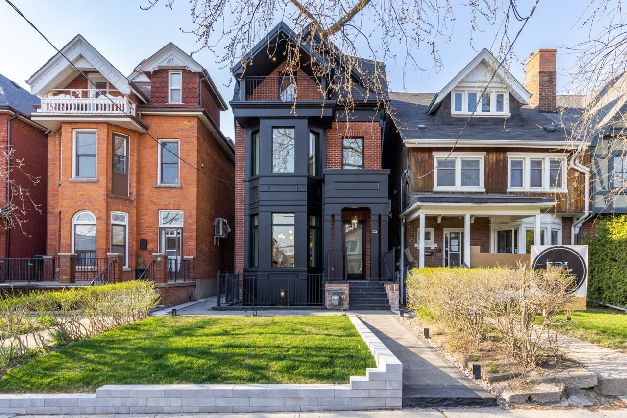 Trinity Bellwoods Toronto: Best Neighbourhood for Remote Workers 3 Trinity Bellwoods Toronto Homes for Sale