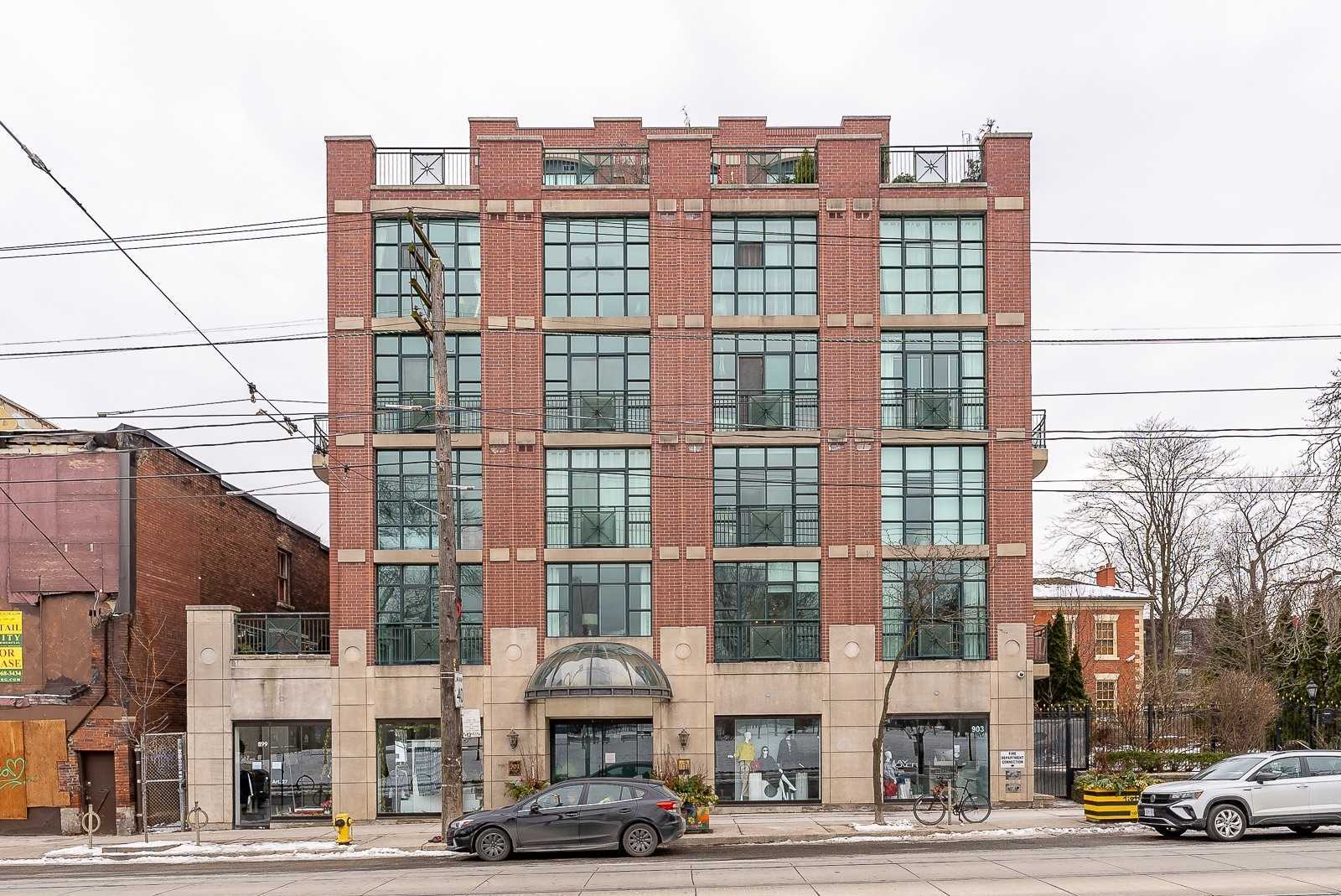 901 Queen St W Trinity Park Lofts exterior condo building