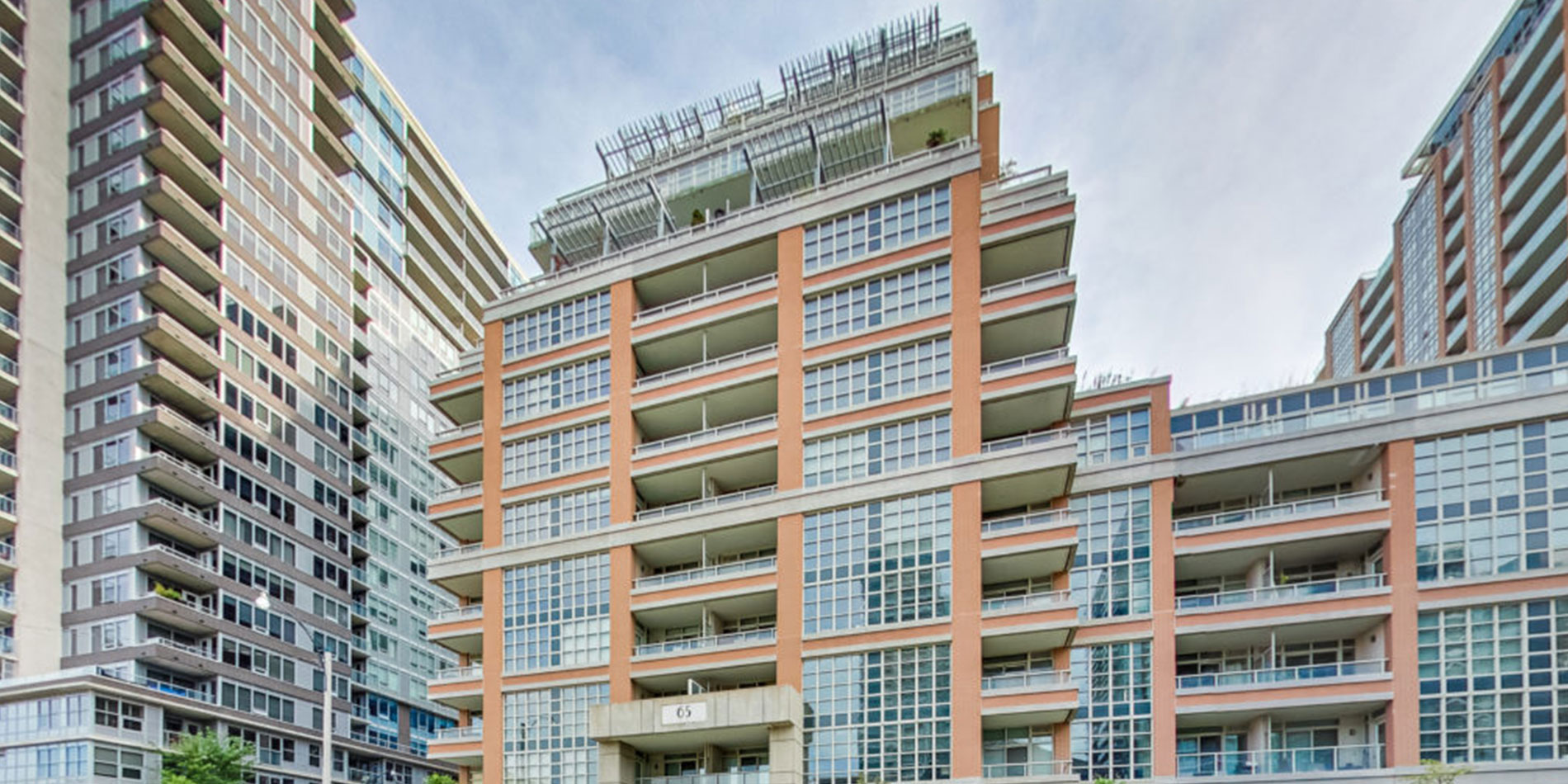 65 east liberty street king west condominiums