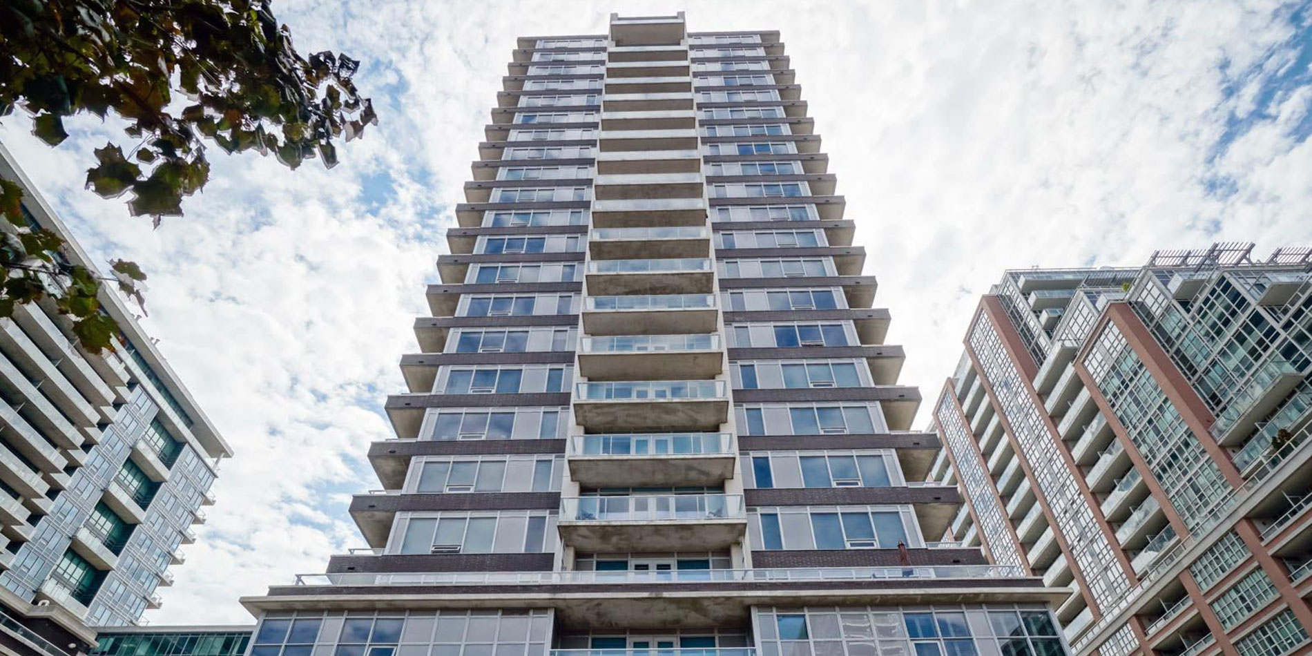 59 east liberty street - liberty towers condos