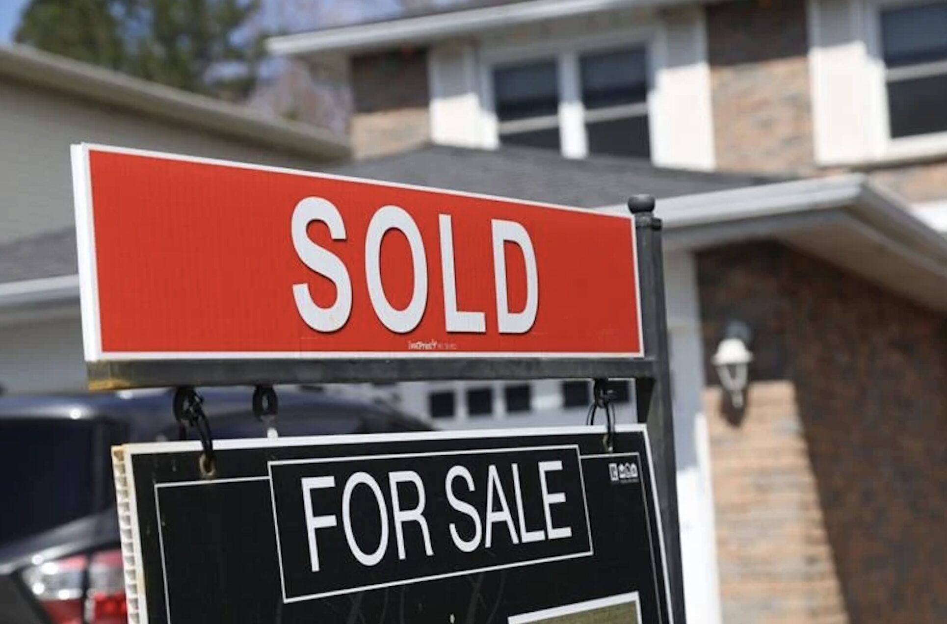 Top Toronto Realtor Sean Mayers sign