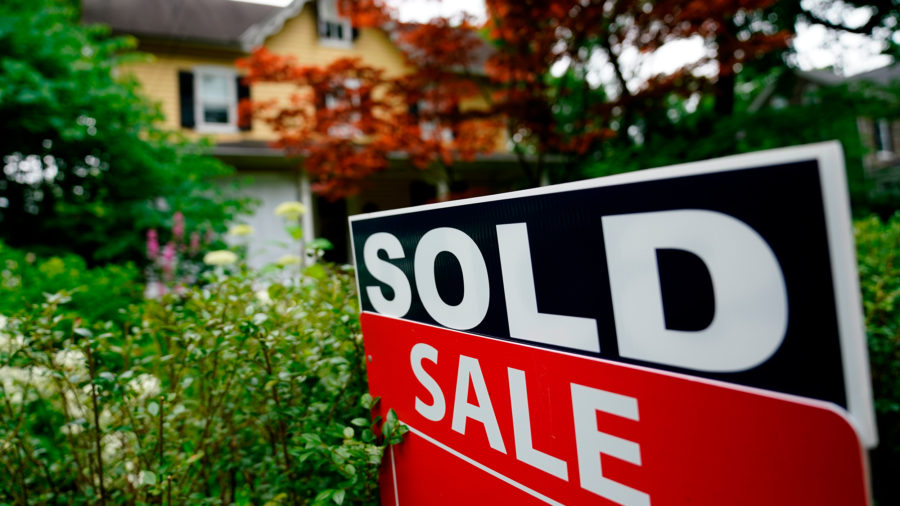 Toronto home sold sign